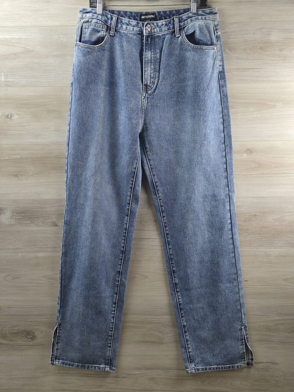 ​NWT PrettyLittleThing Mid Blue Wash Split Hem‎ Straight Leg Jeans Size 16